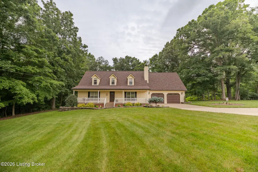 272 Red Cardinal Dr, Mount Washington, KY 40047 - #2