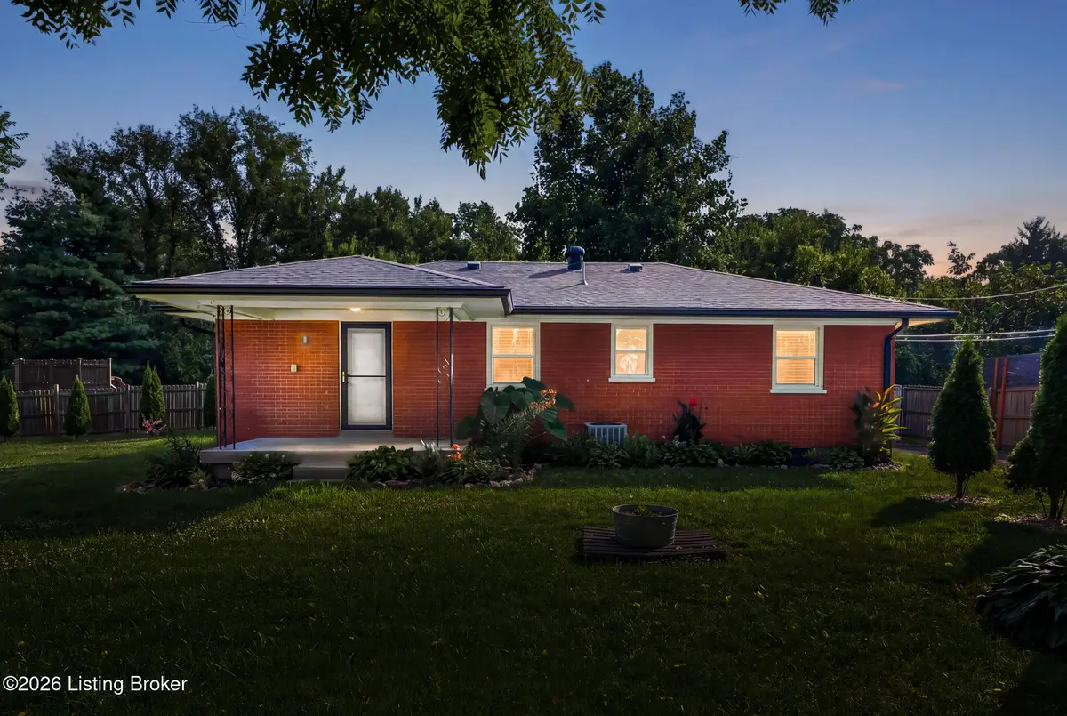 3829 N Preston Hwy, Shepherdsville, KY 40165 - #1