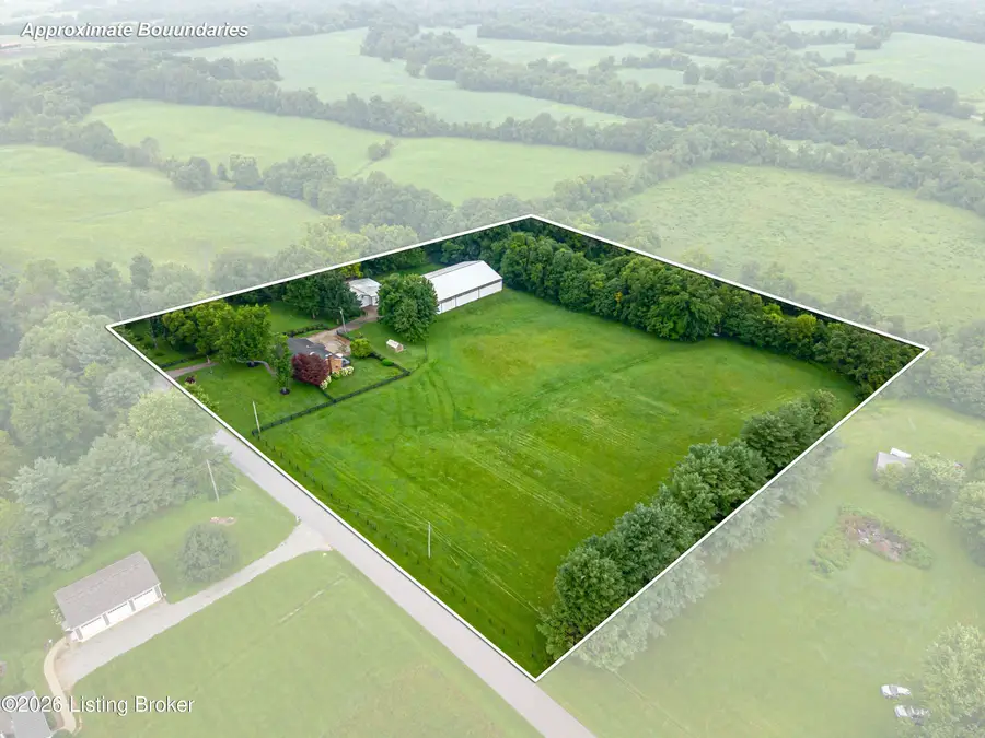 574 Hinkle Ln, Shelbyville, KY 40065 - #3