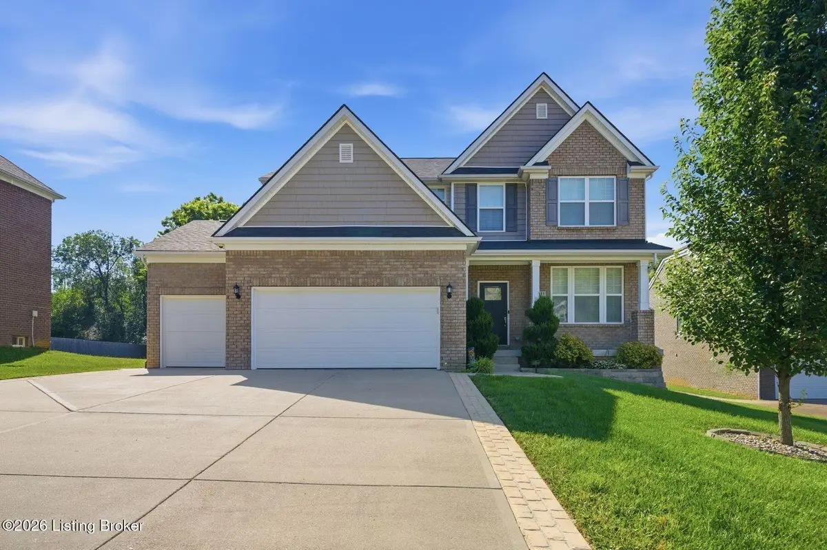 3811 Creekshire Dr, Louisville, KY 40245 - #1