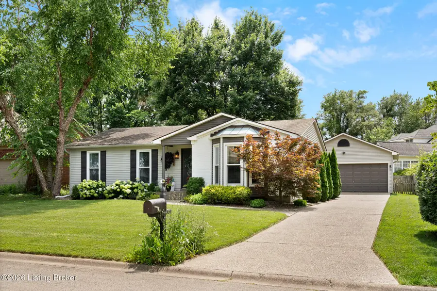 4302 Holly Tree Dr, Louisville, KY 40241 - #2