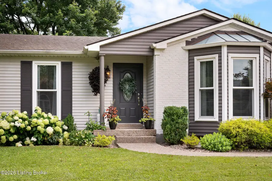 4302 Holly Tree Dr, Louisville, KY 40241 - #3