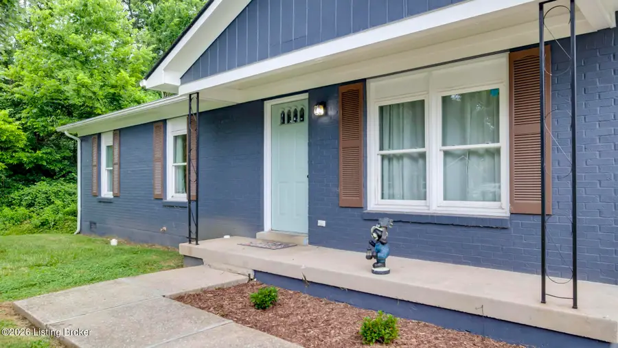 213 Short St, Shelbyville, KY 40065 - #2