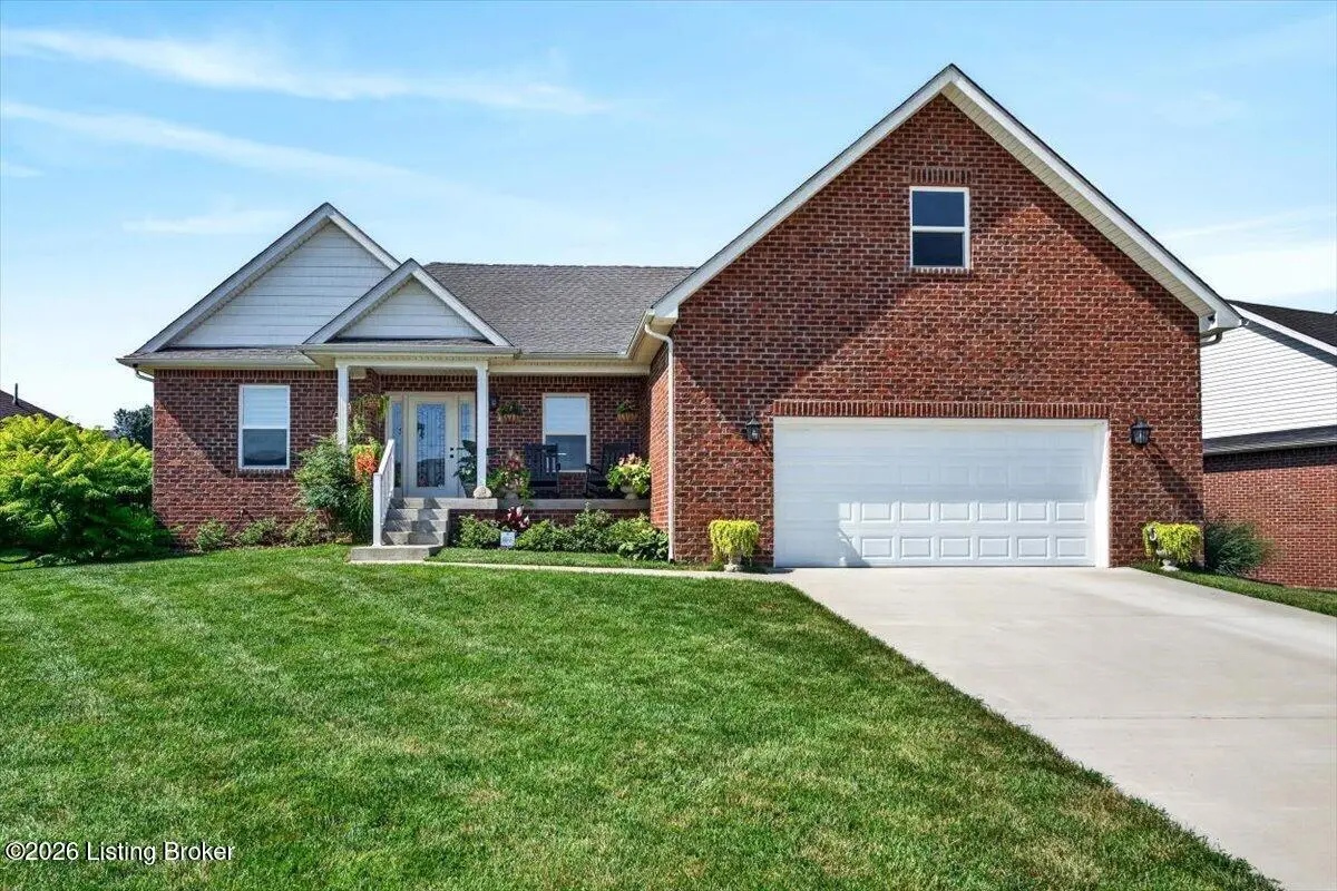 100 Oakleaf Ct, Taylorsville, KY 40071 - #1