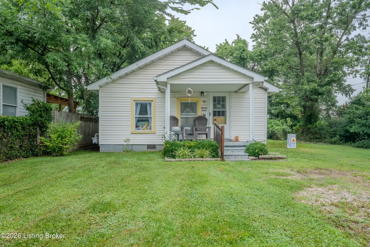206 Fourth Ave, Shepherdsville, KY 40165 - #1