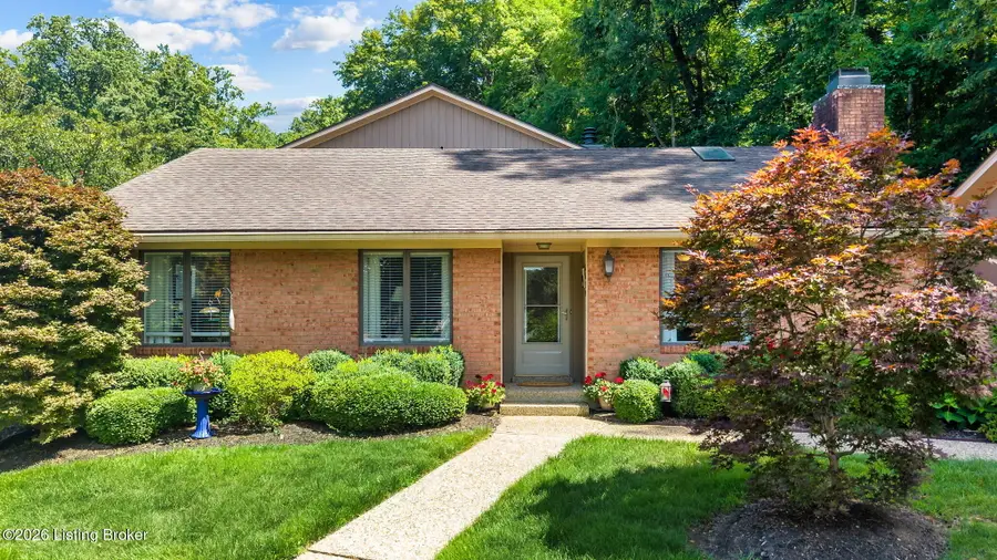 5519 Forest Lake Dr, Prospect, KY 40059 - #2