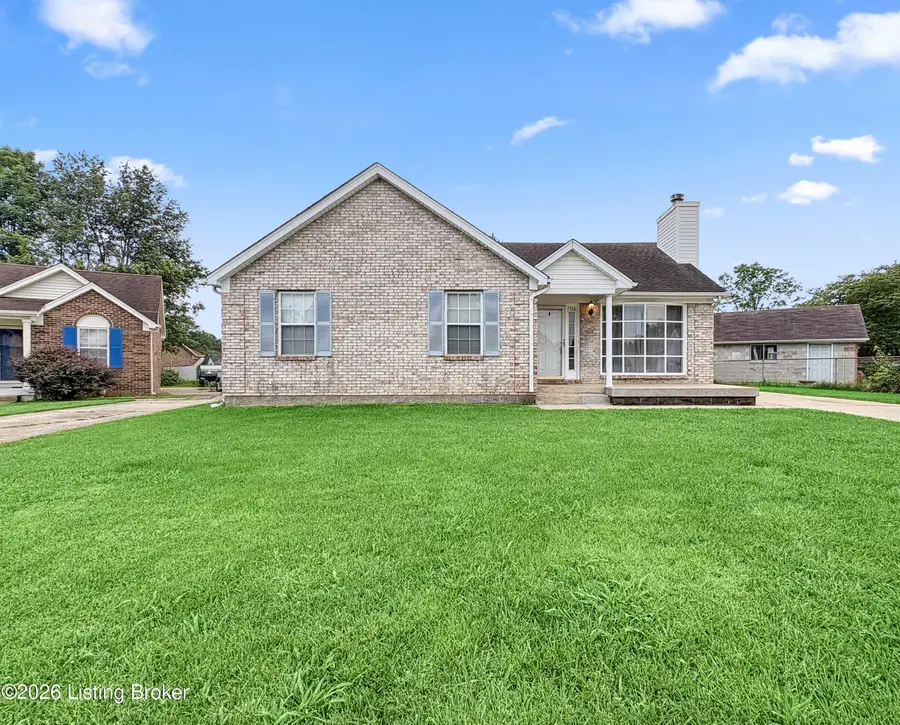 7106 Brook Garden Pl, Louisville, KY 40258 - #2