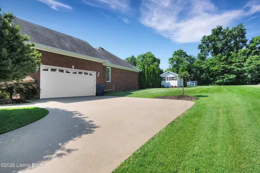4512 Stone Ridge Rd, Crestwood, KY 40014 - #3
