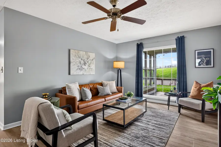 3337 Hooper Station Rd, Shelbyville, KY 40065 - #2