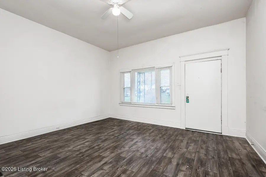 3026 Grand Ave, Louisville, KY 40211 - #3
