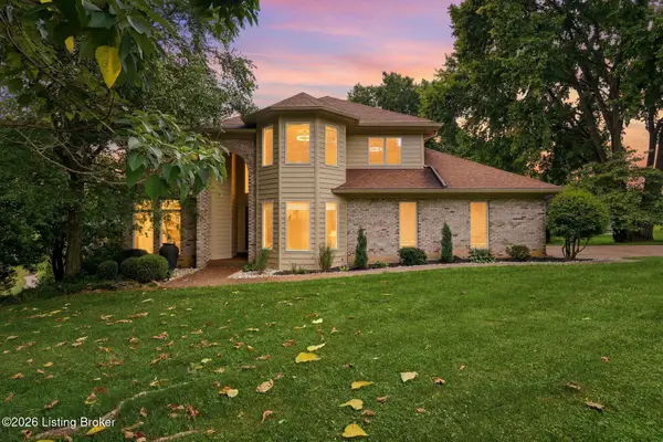 7642 Deer Meadow Dr, Louisville, KY 40241