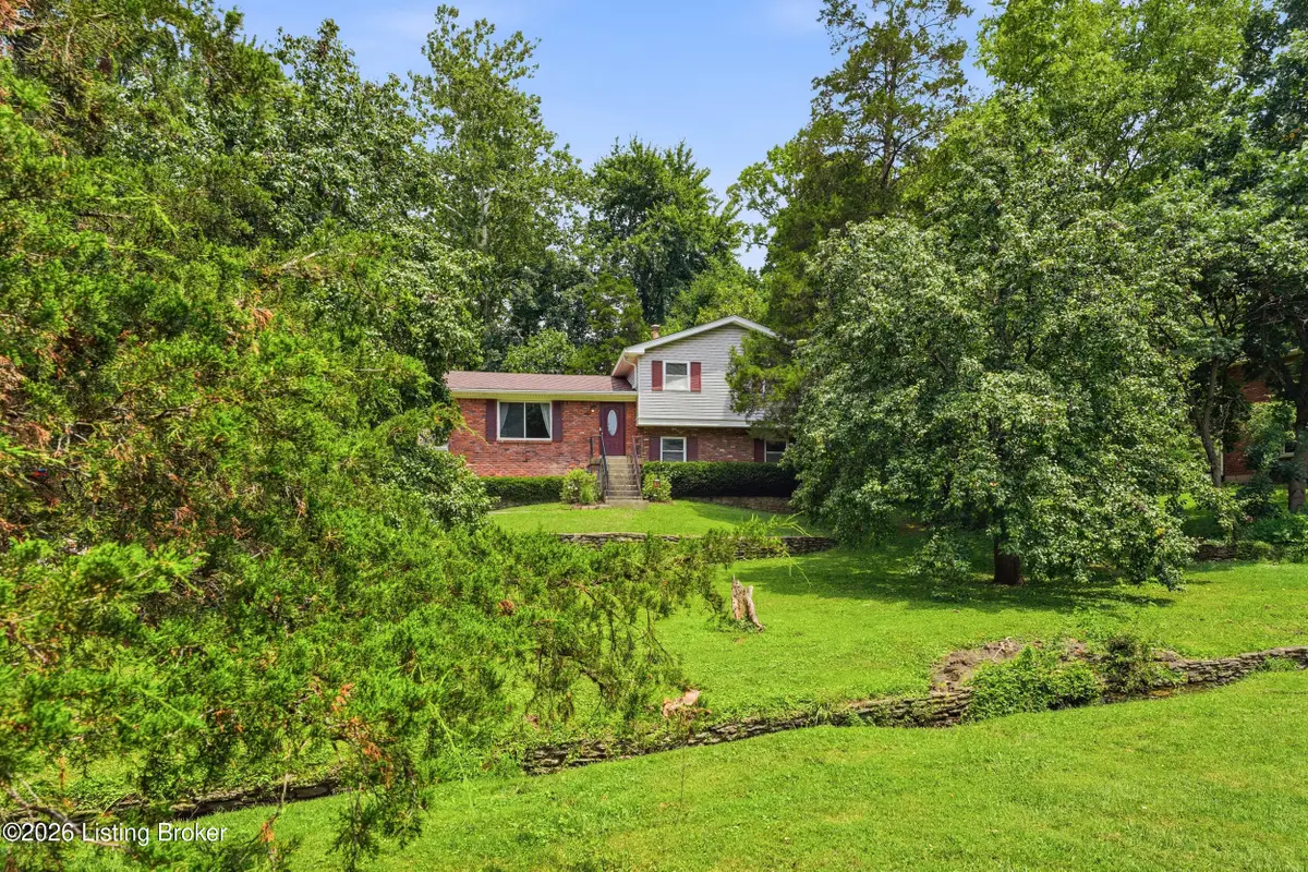 5206 Cool Brook Rd, Louisville, KY 40291 - #1