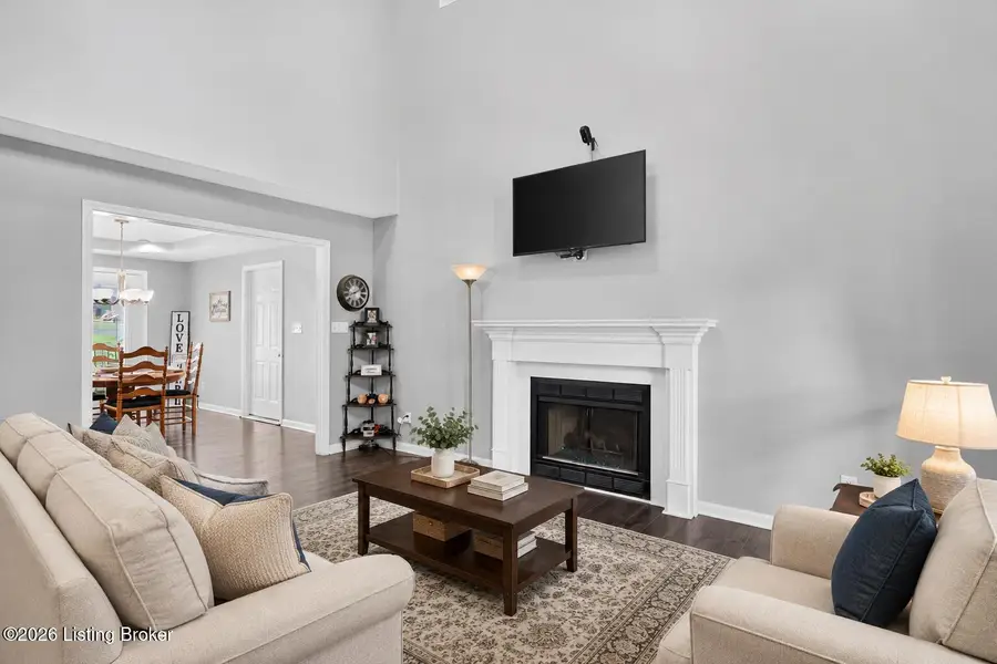 409 E Vine St, Shelbyville, KY 40065 - #3