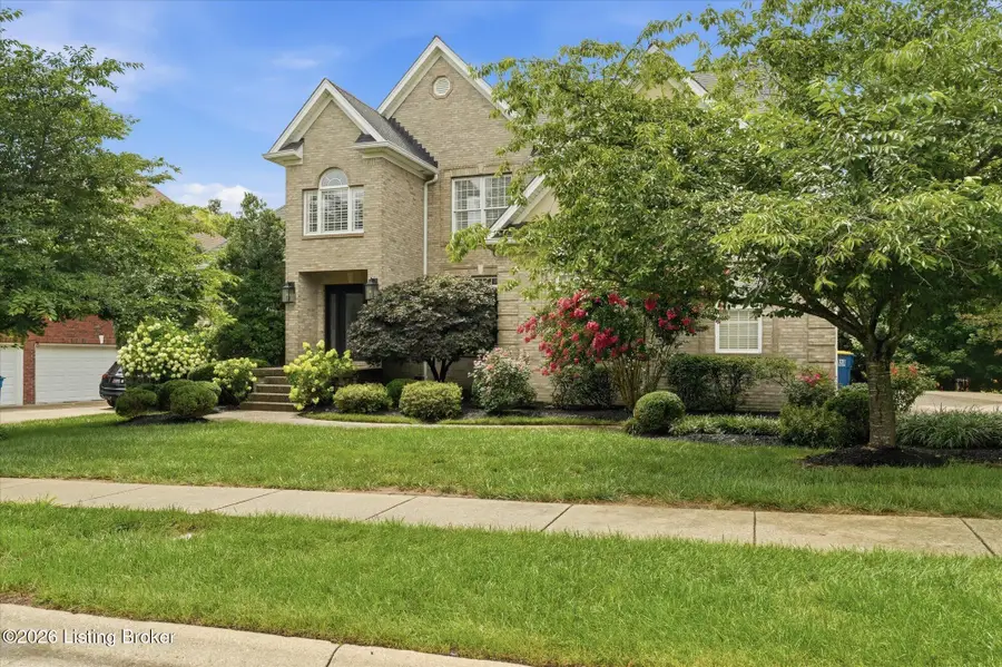 14802 Huntridge Cir, Louisville, KY 40245 - #2