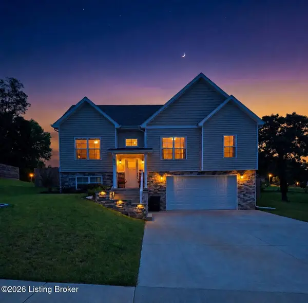 110 Brookhaven Dr, Vine Grove, KY 40175