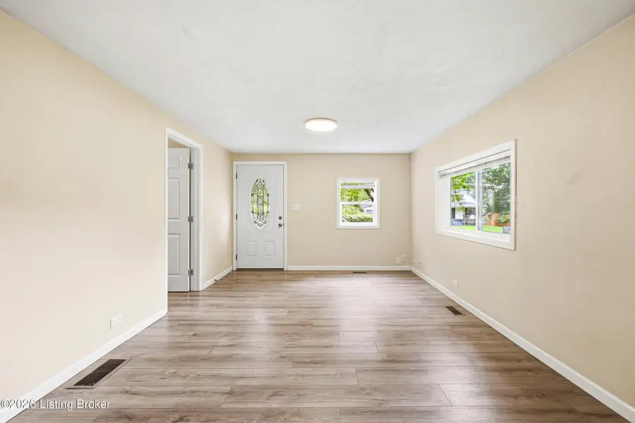 5404 Bruce Ave, Louisville, KY 40214 - #3