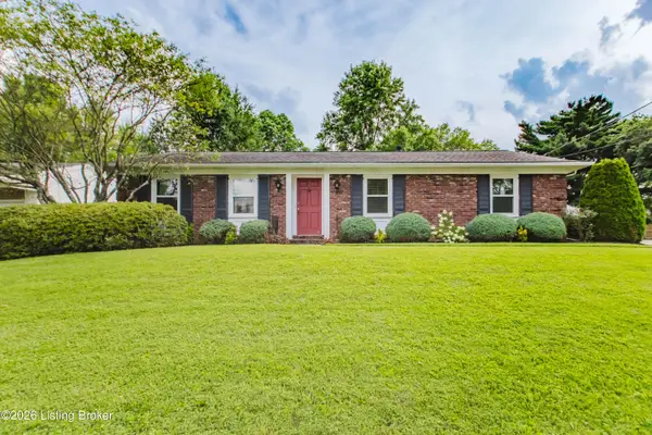 1704 Ormsby Ln, Louisville, KY 40222