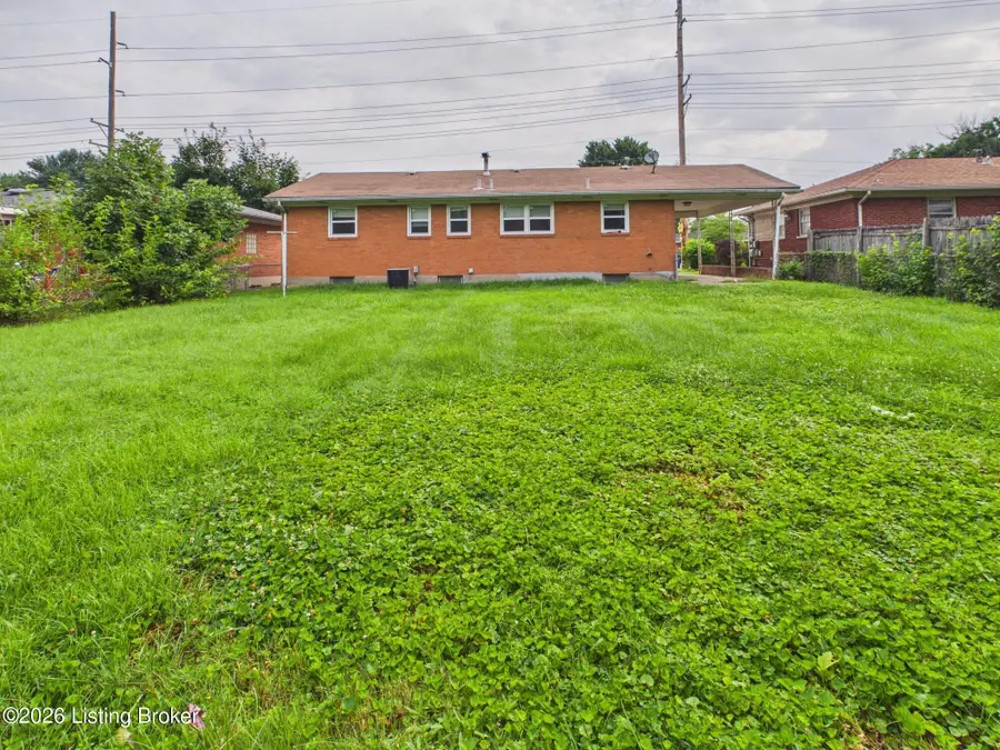 2404 Farnsley Rd, Louisville, KY 40216 - #3