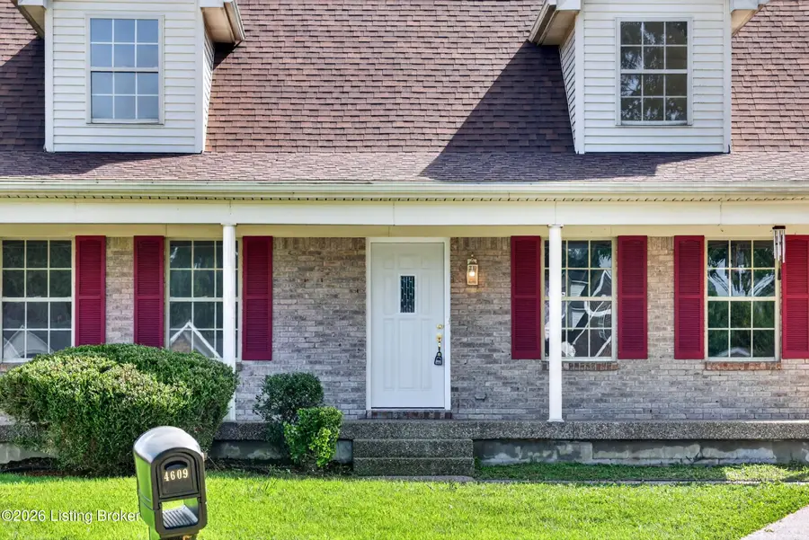 4609 Slate Run Ct, Louisville, KY 40229 - #3
