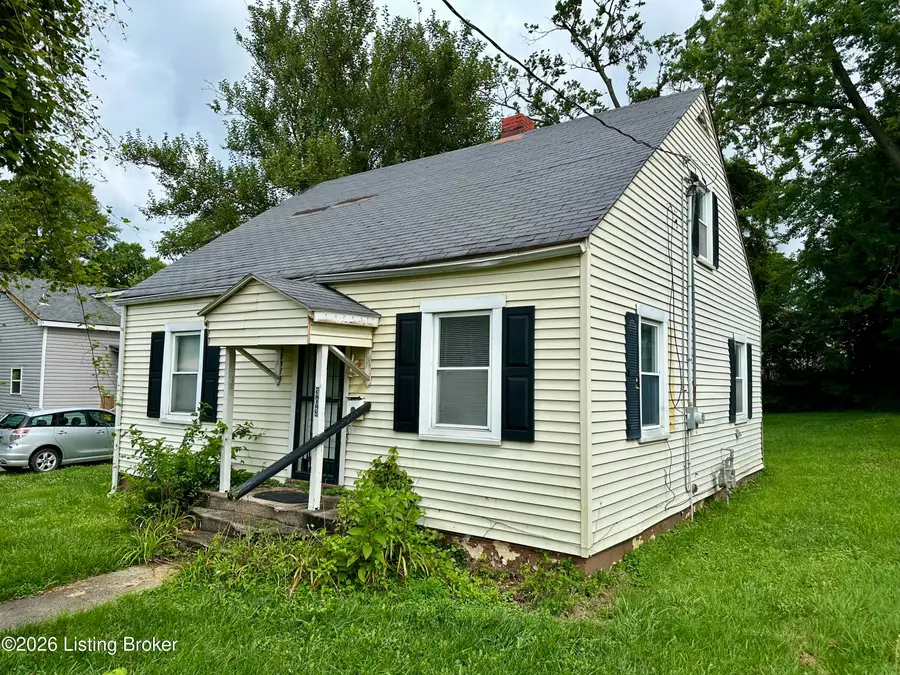 303 Seminary St, Carrollton, KY 41008 - #2