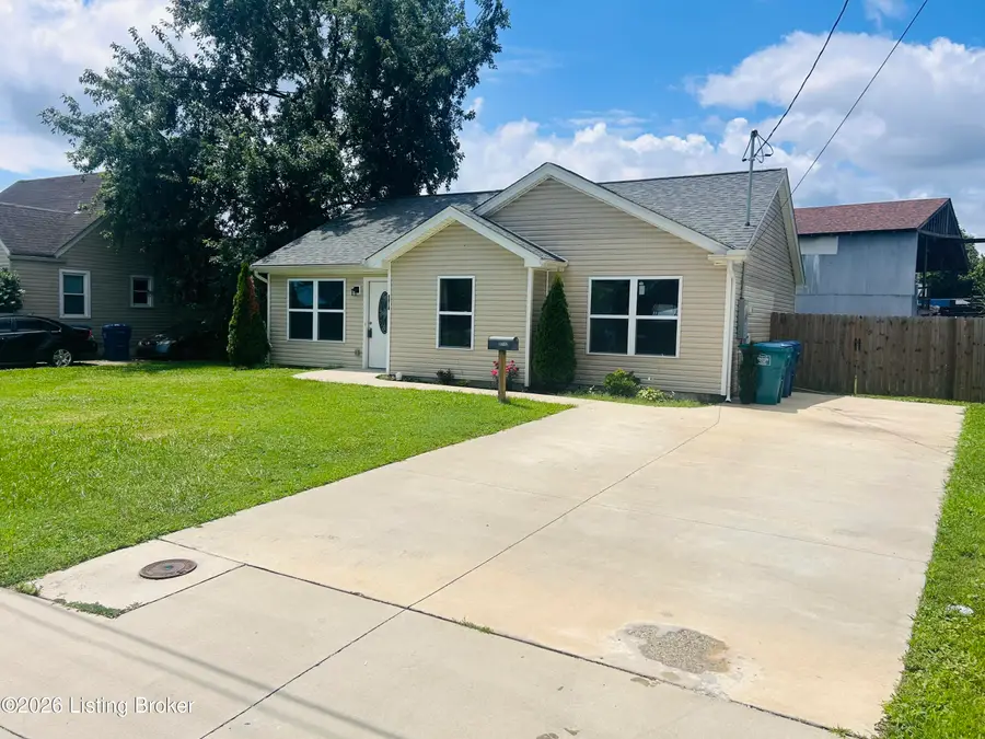 3712 Luken Dr, Louisville, KY 40216 - #3
