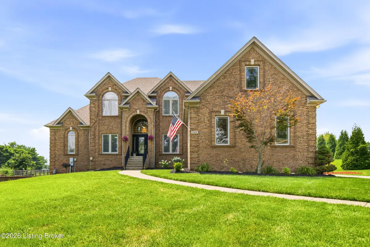 5314 High Crest Dr, Crestwood, KY 40014 - #1