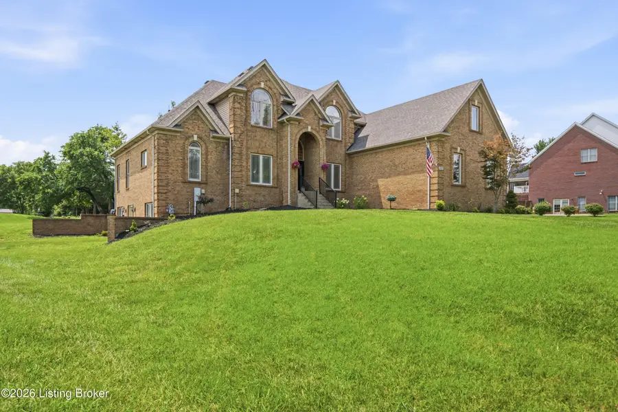5314 High Crest Dr, Crestwood, KY 40014 - #2