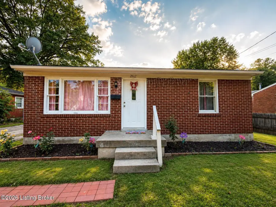 2612 Benoch Ave, Louisville, KY 40216 - #2