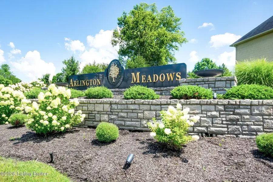 416 Arlington Meadows Dr, Fisherville, KY 40023 - #3