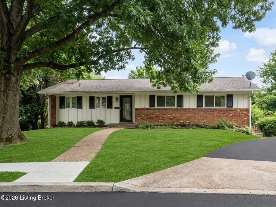 804 Cannonside Dr, Louisville, KY 40207 - #2