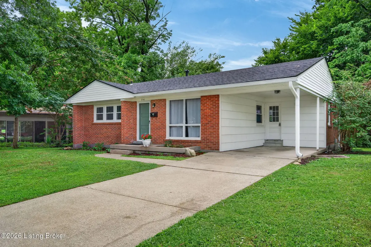 3762 Glenmeade Rd, Louisville, KY 40218 - #1