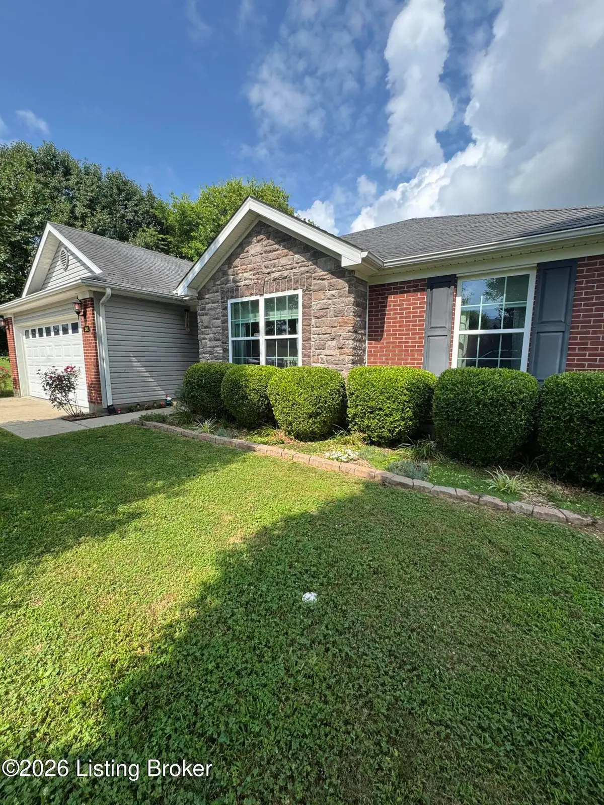 341 Tipperary Crossing, Shelbyville, KY 40065 - #1