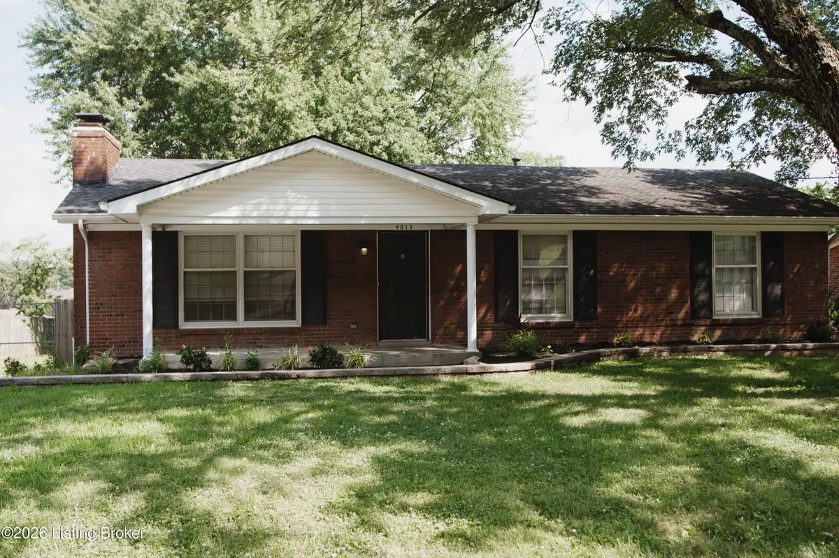 9013 Lyneve Dr, Louisville, KY 40272 - #1