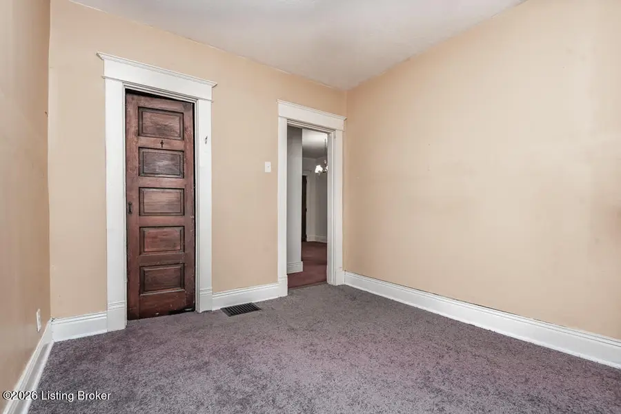 3418 W Muhammad Ali Blvd, Louisville, KY 40212 - #3