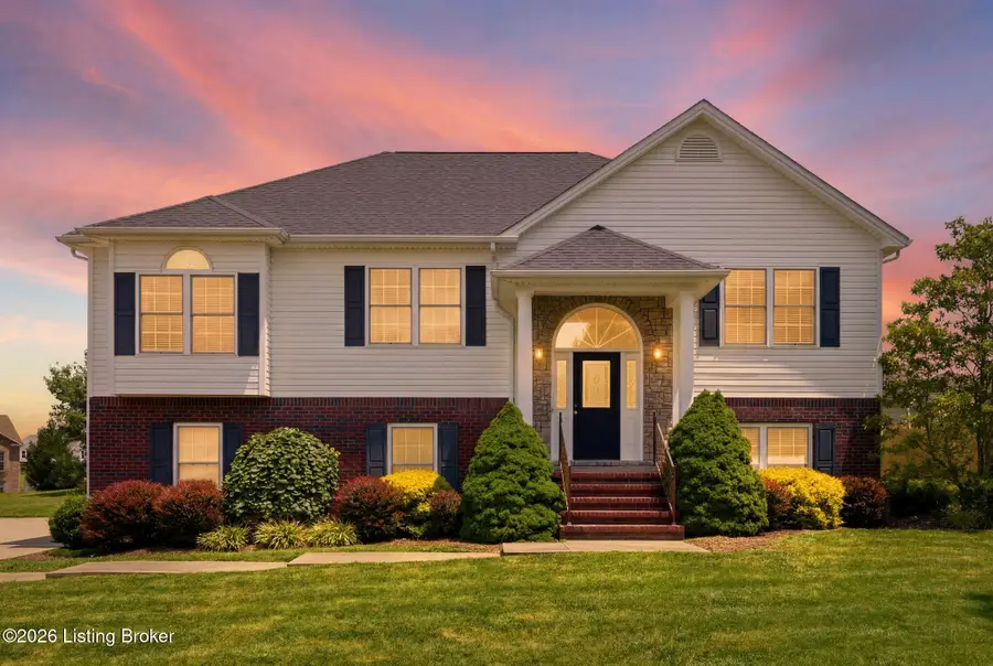 1052 Running Brook Dr, Lawrenceburg, KY 40342 - #2