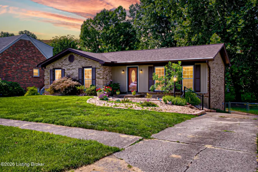 2926 Chimney Rock Ln, Louisville, KY 40220 - #3
