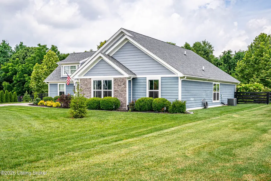 4806 Deer Creek Pl, Smithfield, KY 40068 - #2