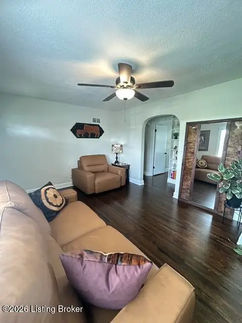 3715 Carol Rd, Louisville, KY 40218 - #2