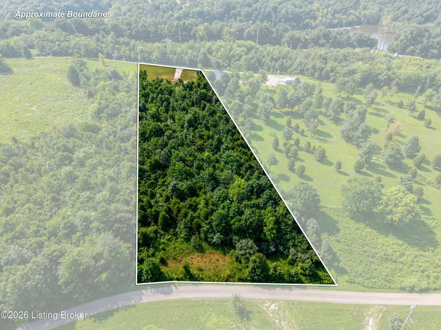 212 Kathleens Ct, McDaniels, KY 40152 - #3