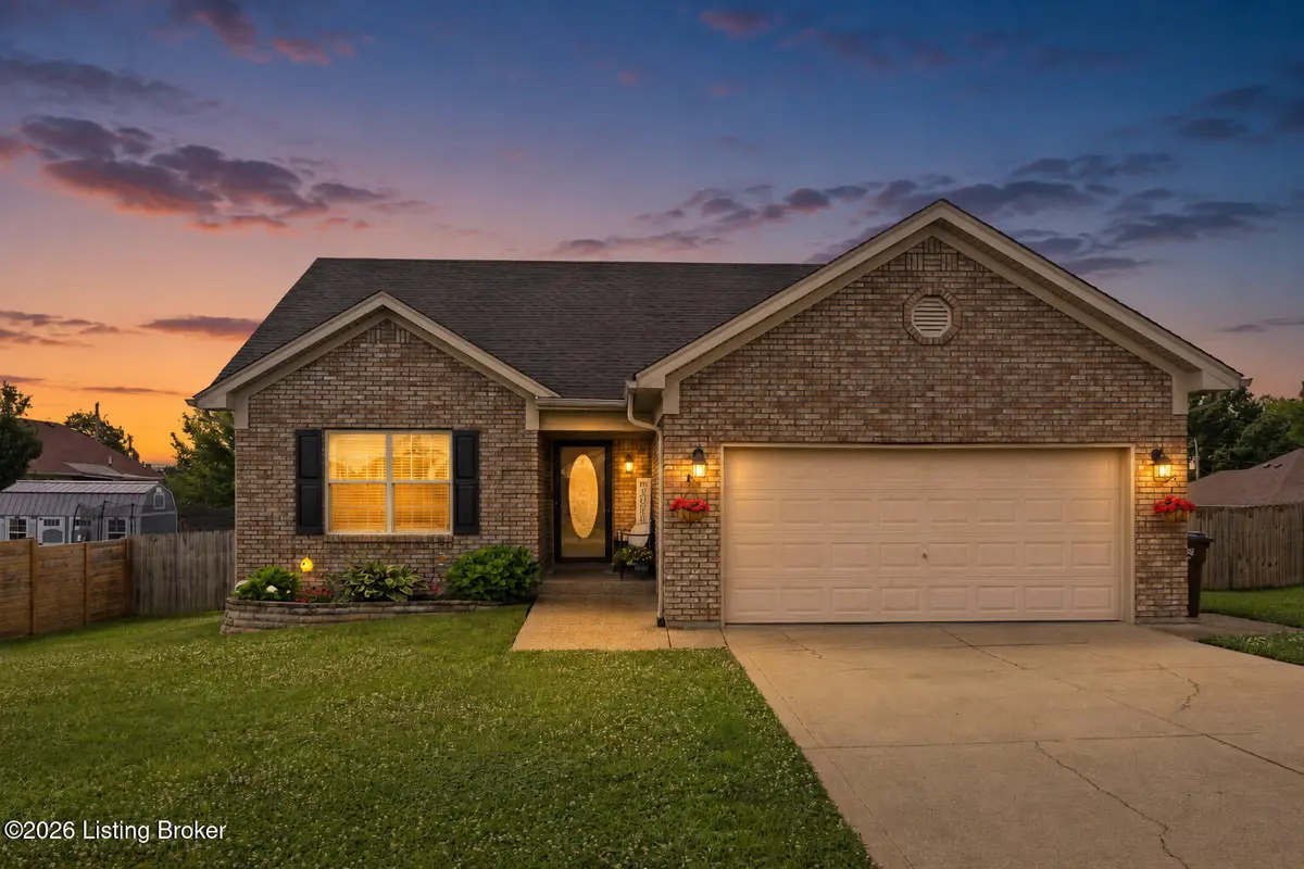 127 Crossfield Dr, Mount Washington, KY 40047 - #1