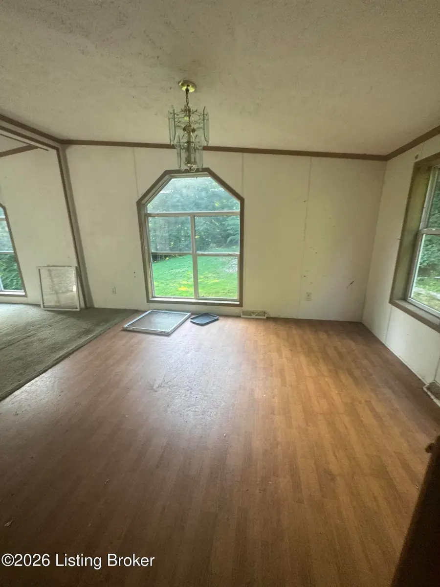 286 Moores Lane, Shepherdsville Southeast, KY 40110 - #3