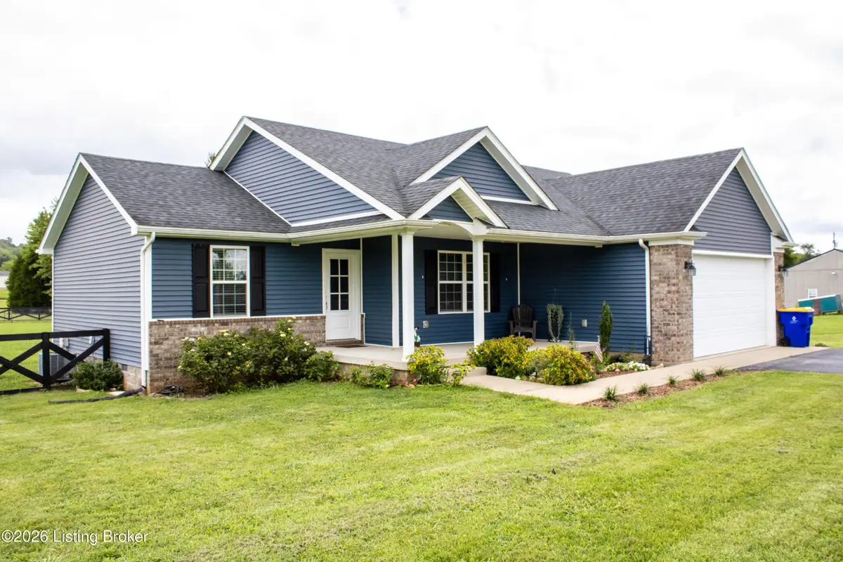 18343 Louisville Rd, Smiths Grove, KY 42171 - #1