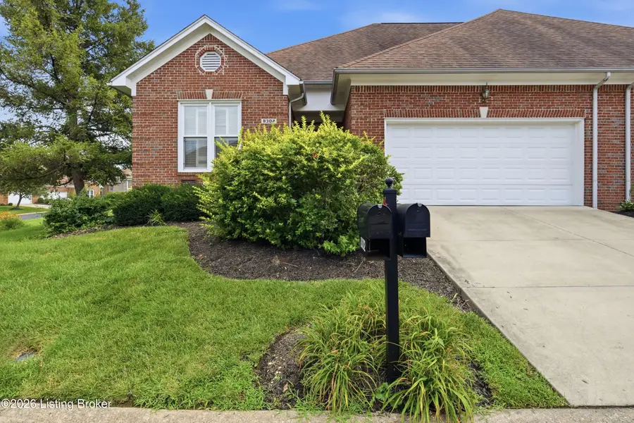 8302 Dravo Cir, Louisville, KY 40220 - #2