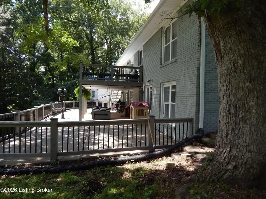 108 Lakeshore Dr, Hardinsburg, KY 40143 - #3