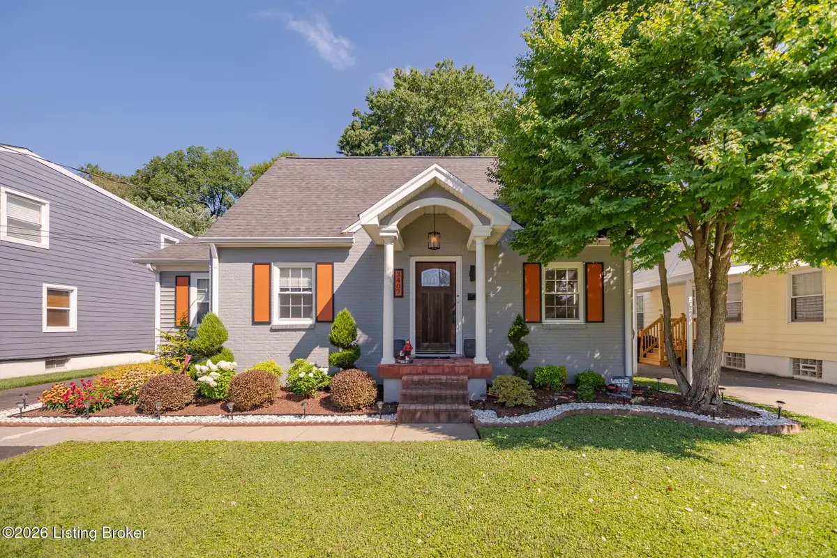 3407 Grandview Ave, Louisville, KY 40207 - #1