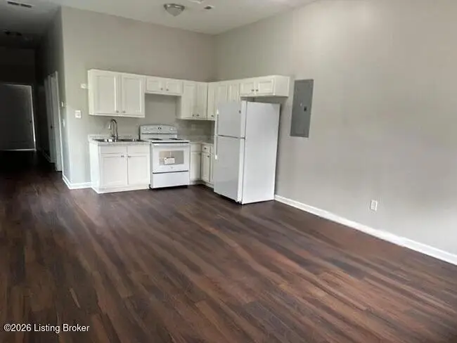 226 N 26th St, Louisville, KY 40212 - #2