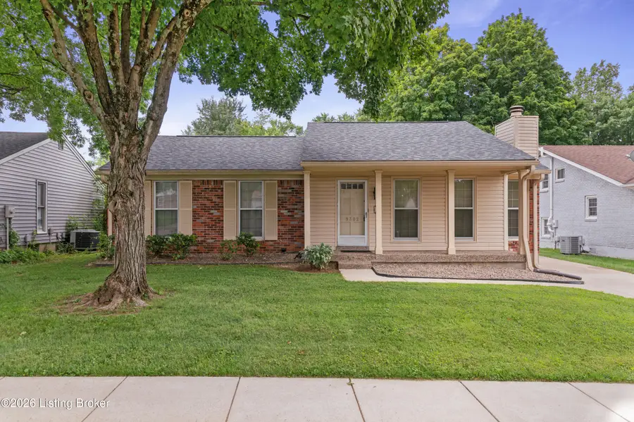 9302 Marse Henry Dr, Louisville, KY 40299 - #3