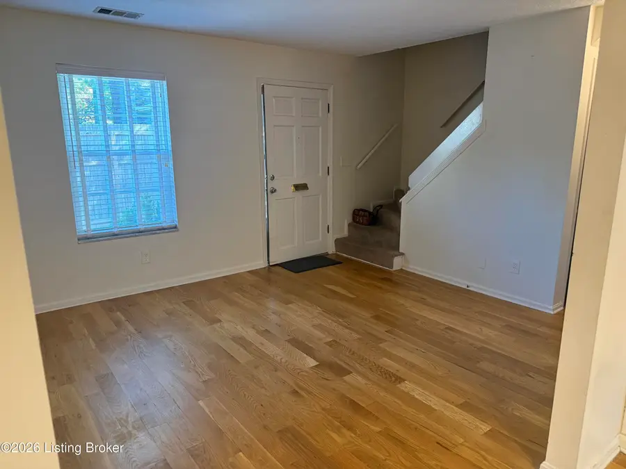 202 S Galt Ave #APT 5, Louisville, KY 40206 - #3
