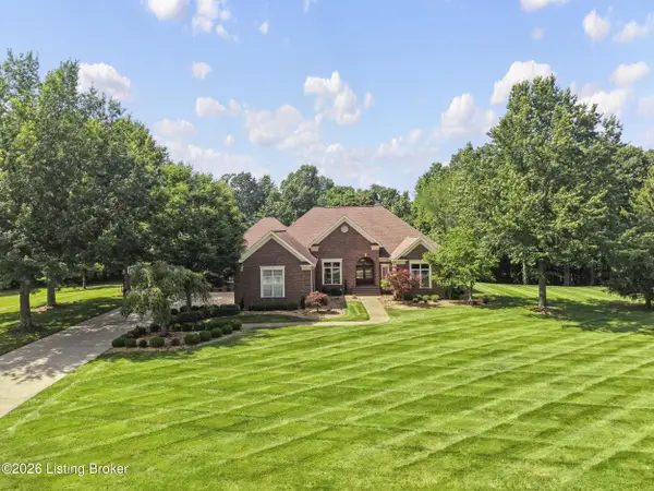 3616 Eagles Trace, Floyds Knobs, IN 47119