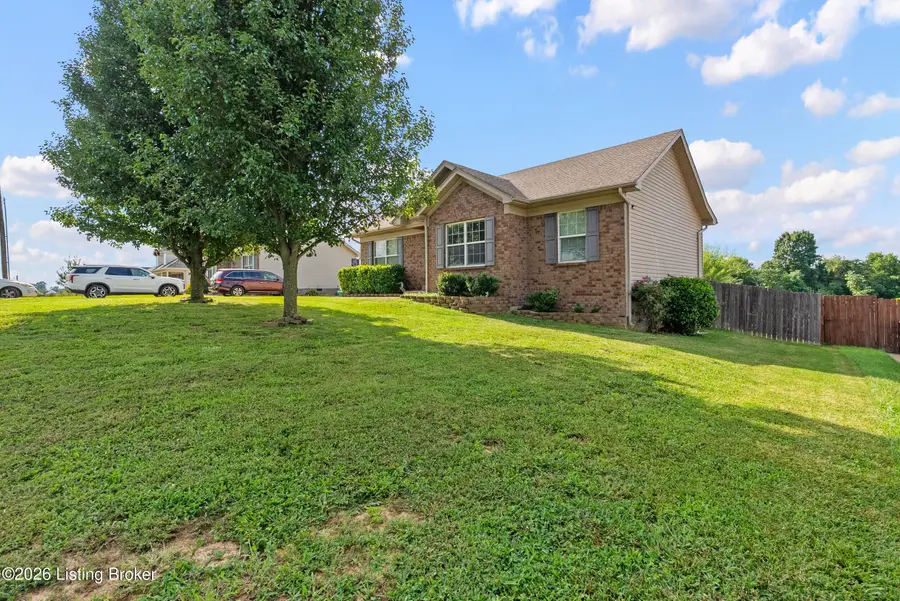 148 Gentry Ln, Mount Washington, KY 40047 - #2